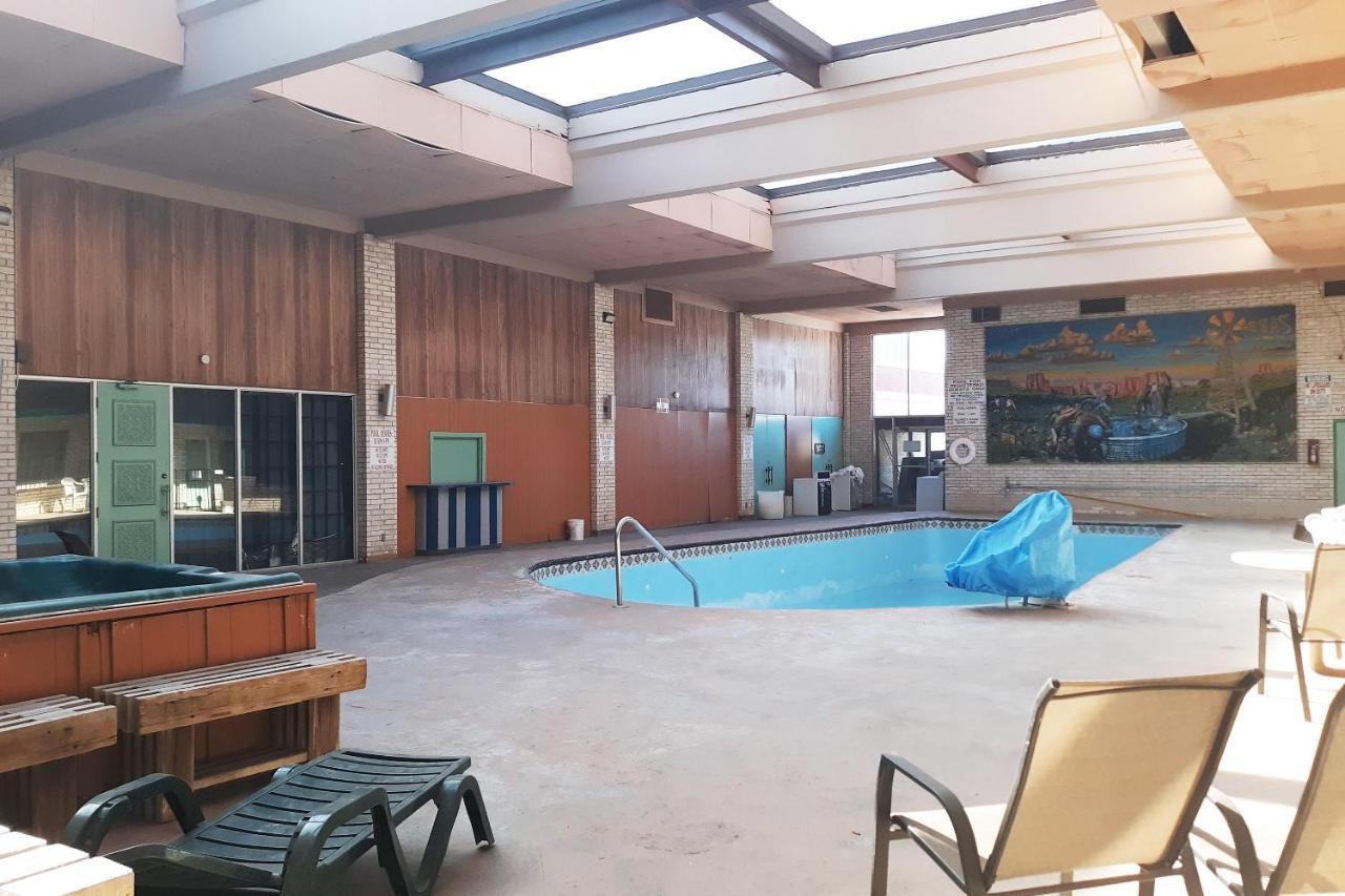 Rest Inn - Extended Stay, I-40 Airport, Wedding & Event Center Amarillo Luaran gambar