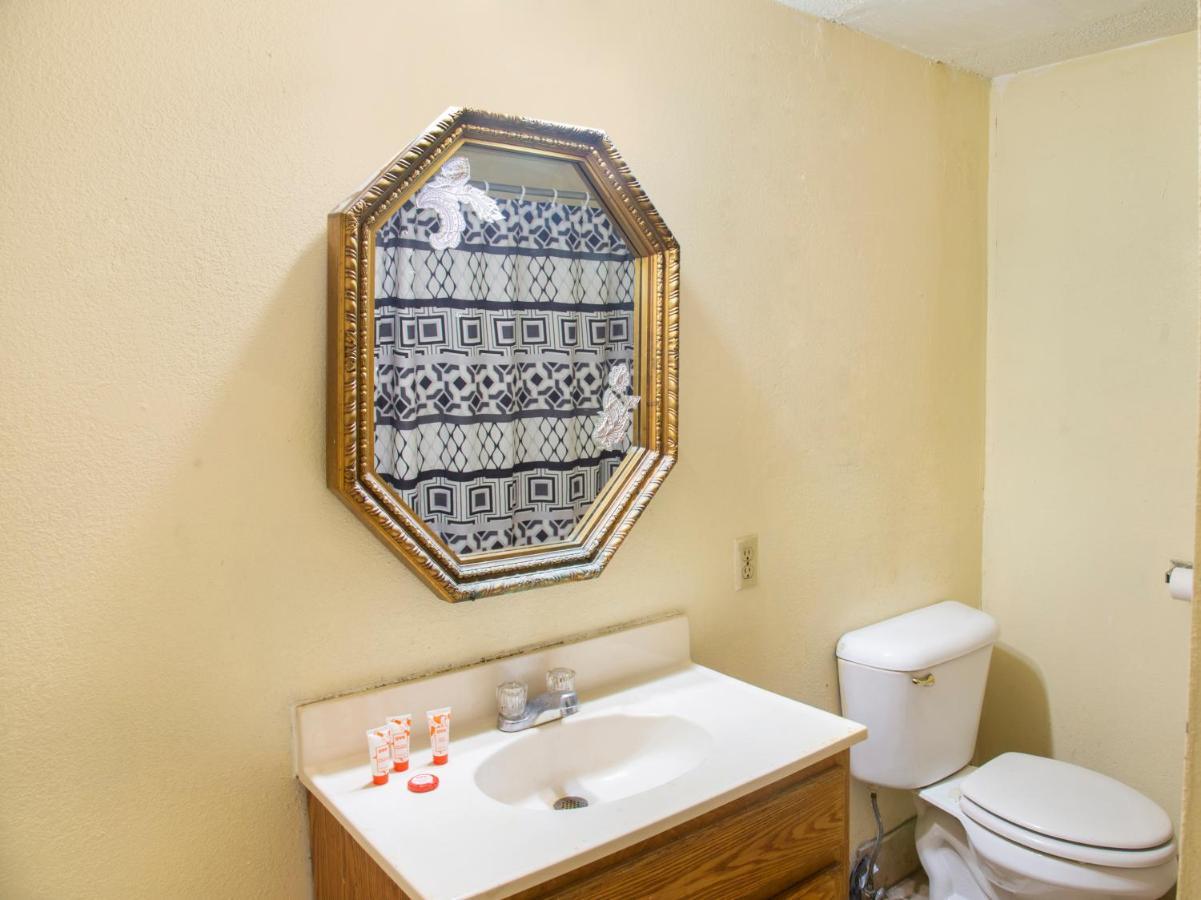 Rest Inn - Extended Stay, I-40 Airport, Wedding & Event Center Amarillo Luaran gambar